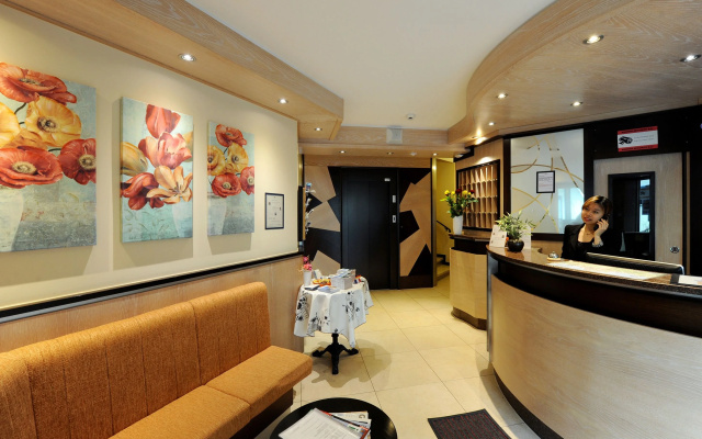 Hôtel Bon Port – Lobby – Montreux