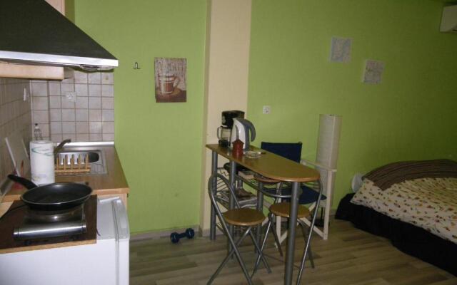 Homy cozy studio towards the centre