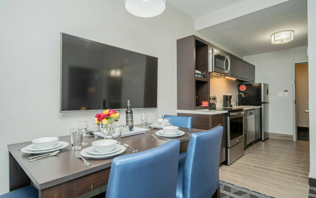 TownePlace Suites by Marriott Brantford and Conference Centre