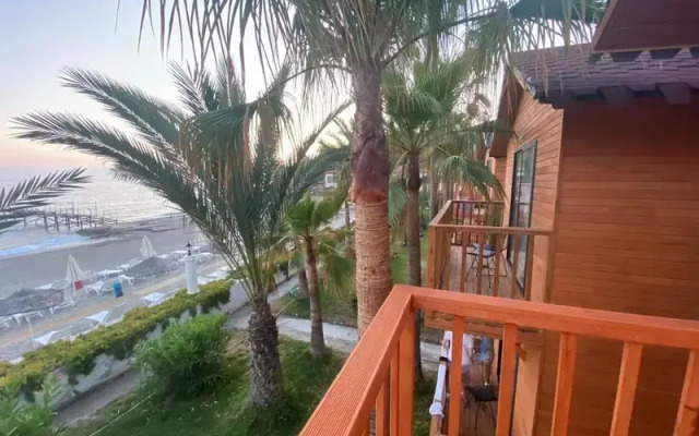 Club Tropical Paradise & Spa