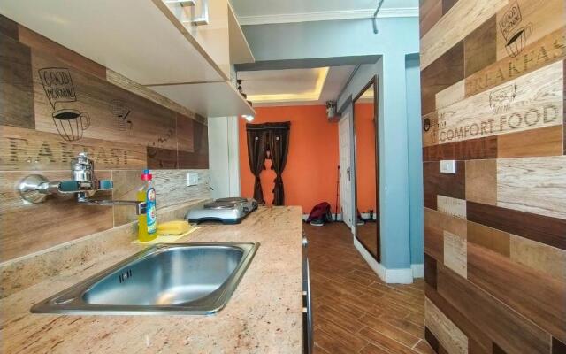 Downtown Sea View Suites