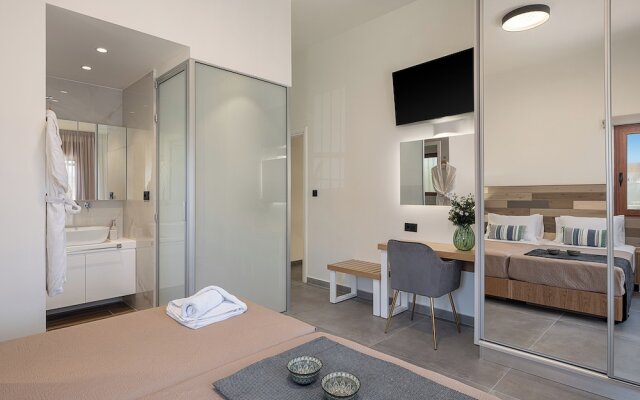 Elia Seaside Deluxe Apartment