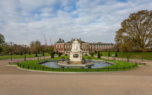 Palace Garden Terrace Vi By Onefinestay