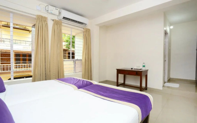 Hotel Vbee Plaza By OYO Rooms