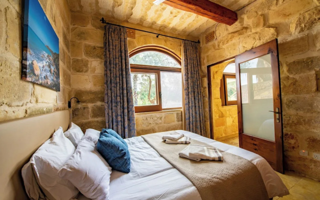 Villa Soldanis 6 Bedroom Villa With Private Pool
