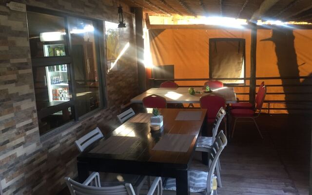 Makgovango Luxury Inn