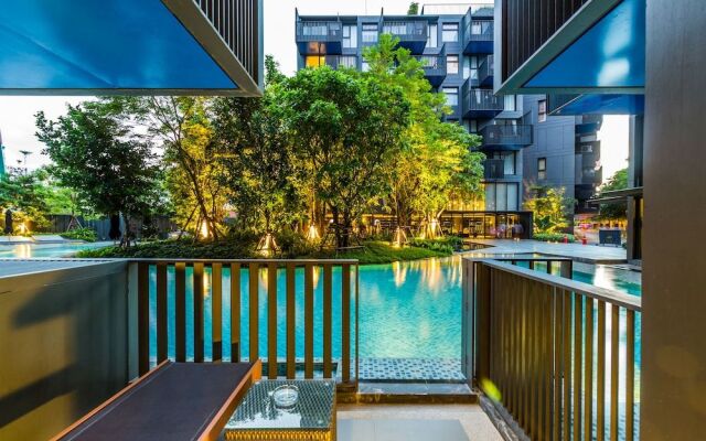 The Deck Condominium by Lofty