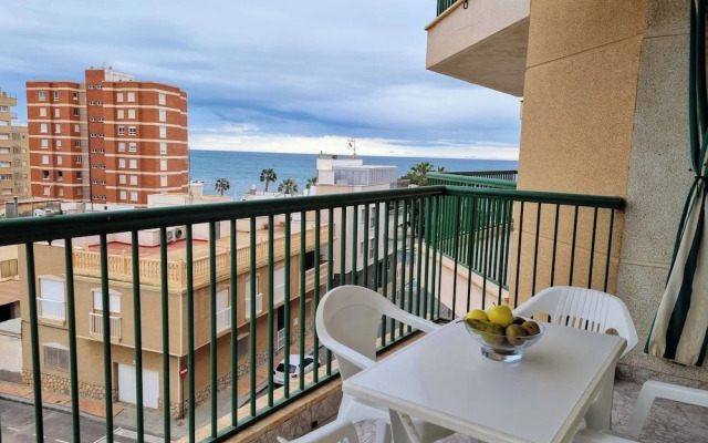 Dream Corner Facing the Sea