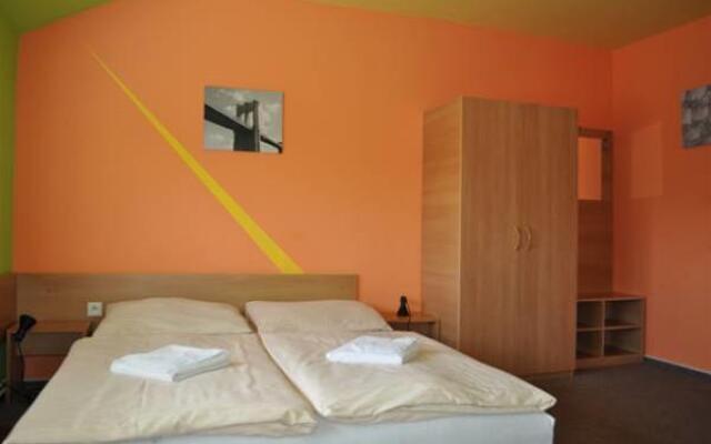 Sport Hotel Ostrov