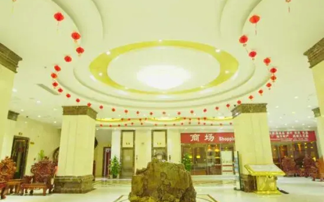 Junmei International Hotel (Jiangbin Cultural Square Branch)