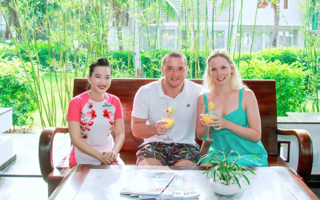 Villa Del Sol Beach resort & Spa