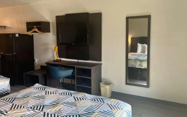 Studio 6 Lake Jackson, TX