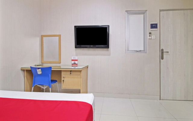 Reddoorz At Mangga Besar 2