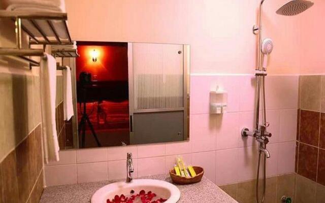 Real Link Hotel
