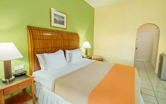 Bay Gardens Inn