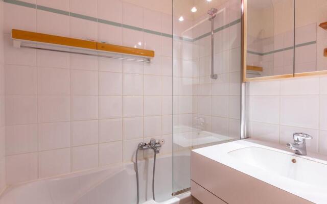 Appartement Les Allues-Méribel, 2 pièces, 6 personnes - FR-1-355-50