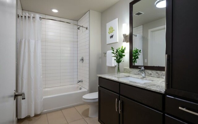 Cozysuites TWO Beautiful 2BR 2BA Apartments