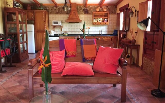 Casa Rural El Lirón
