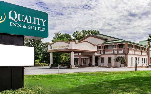 Quality Inn & Suites Quakertown - Allentown
