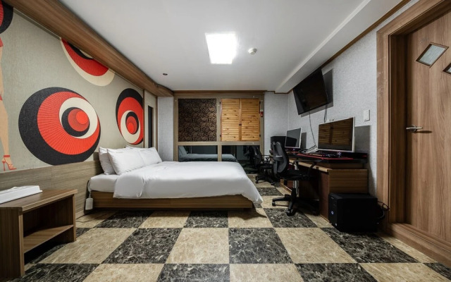 Incheon Hotel W