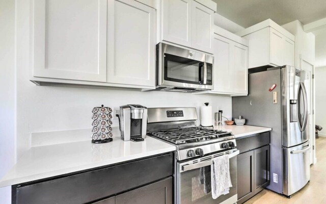 Modern Townhome - 8 Mi to Thanksgiving Point!