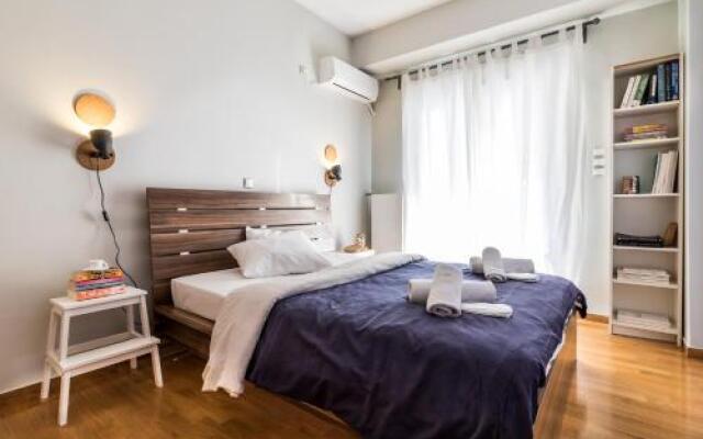 Apartment for 6-Nea Smirni