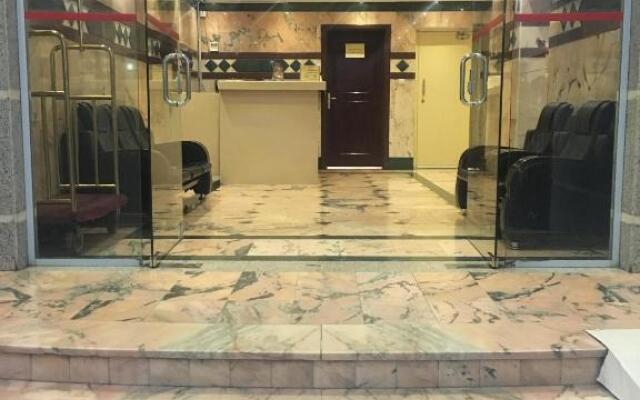 Al Meknan Hotel