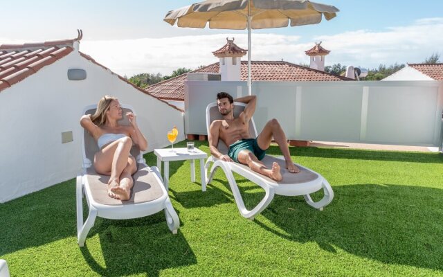 Hotel LIVVO Dunagolf Suites