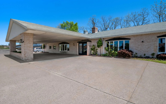 Days Inn by Wyndham Whitmore Lake/Ann Arbor/Brighton