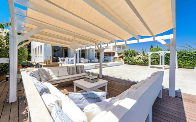Villa Sea Breeze