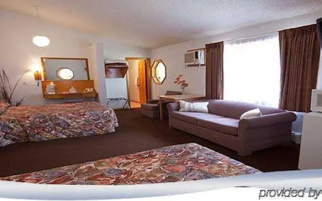 Starlight Lodge