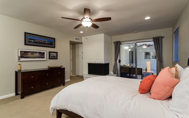Soaking Up the Sun 3BR by Casago