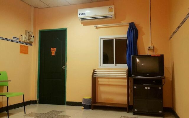 Ingpha Room for rent