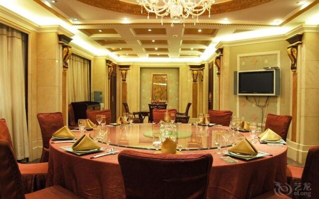 Huanghe Hotel