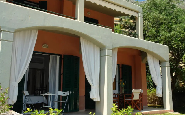 Barbati Beach Apartments @ La Riviera Barbati