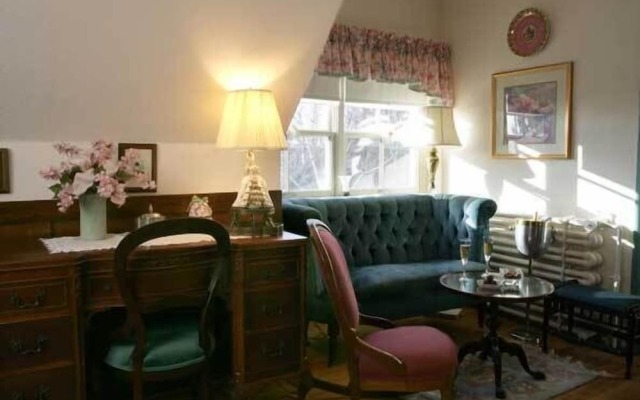 The Elmwood Heritage Inn