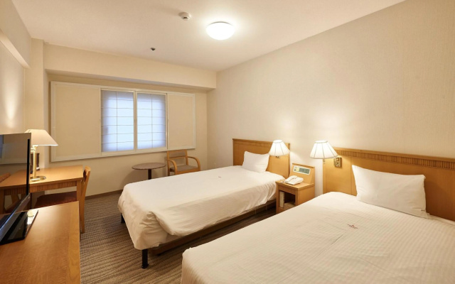 Pacific Hotel Okinawa – Guest Rooms – Naha
