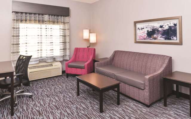 La Quinta Inn & Suites by Wyndham Abilene Mall