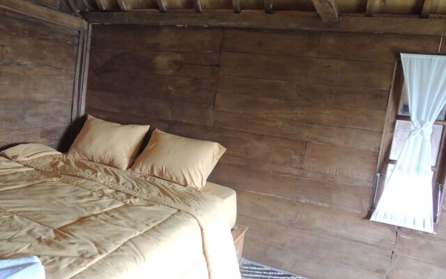 Singgasana Villa & Resto