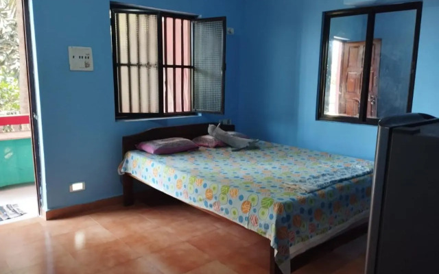 Goroomgo Om Ganesh Naik Cliff Side Guest House Goa