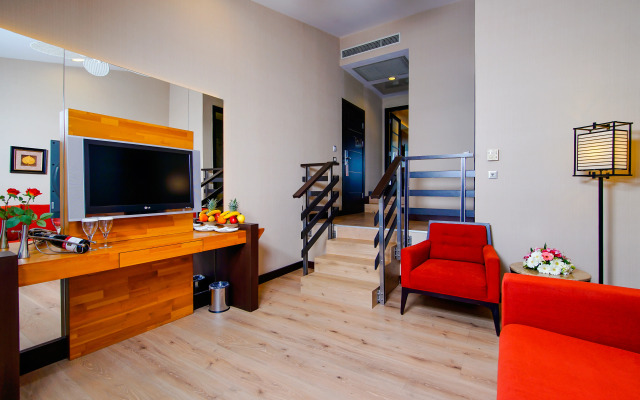 Limak Lara De Luxe Hotel - All Inclusive