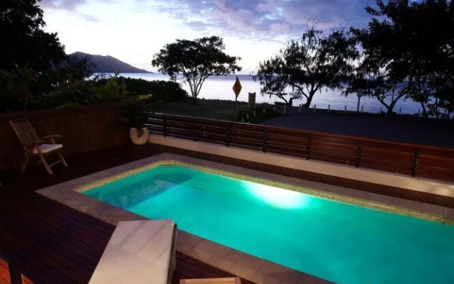 Villa Kembali