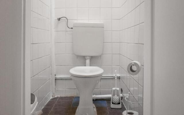 Elegant 2BR Apartment - near Bahnhof Wien Meidling