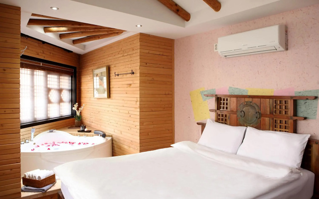 Jeonju Hanok Taejogung Hotel
