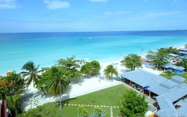 Grand Pineapple Beach Negril