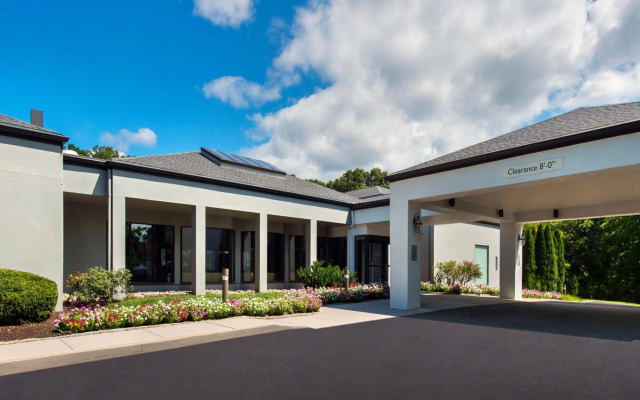 Courtyard by Marriott Tarrytown Westchester County