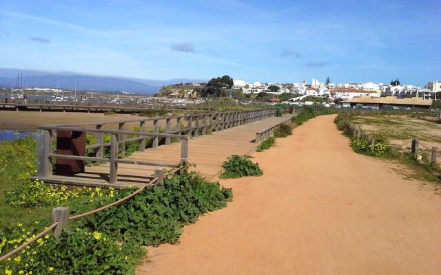 Apartment with 2 Bedrooms in Portimão, with Wonderful Sea View, Shared Pool, Enclosed Garden - 150 M From the Beach