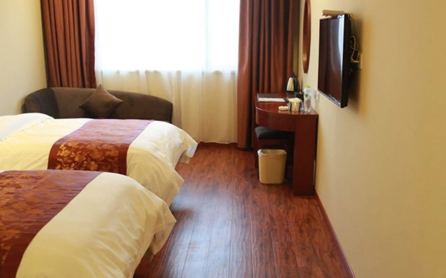 GreenTree Inn Zhenjiang Danyang Wanshan Park Express Hotel