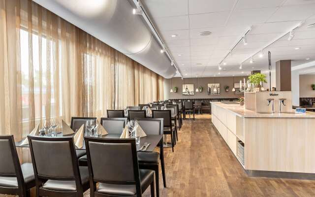 Best Western Arlanda Plus Park Airport Hotel