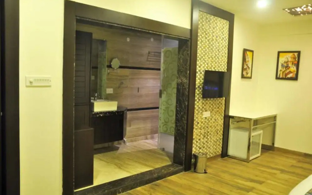 Hotel Ivory Inn